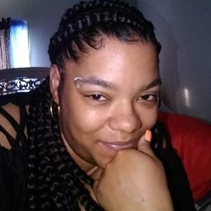 Meet your Posher, Renee